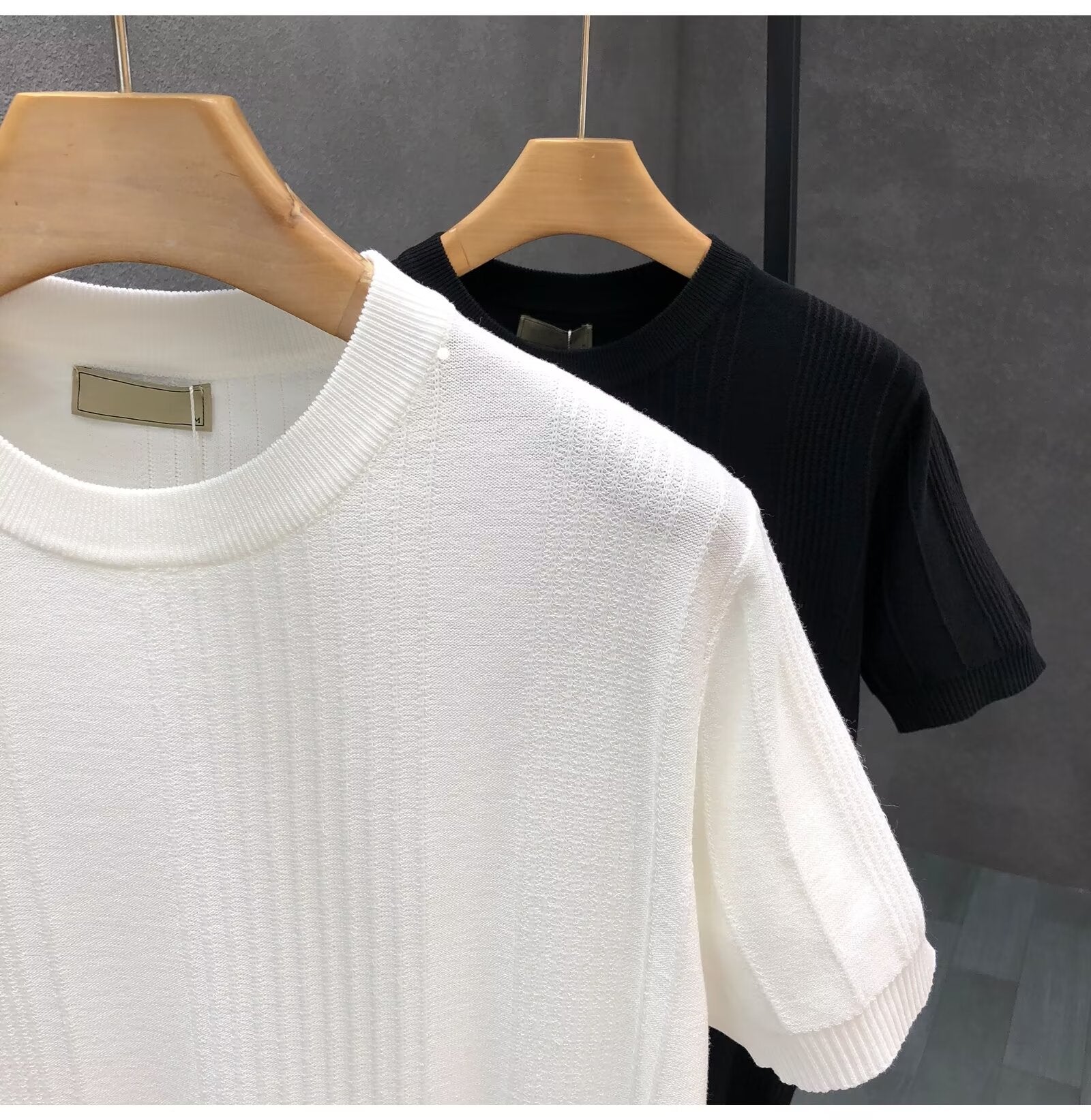 Pure White Jacquard Short Sleeve Sweater Men&#039;s Spring And Autumn Thin Bottoming Shirt Men&#039;s Fashion Brand Trendy Half Sleeve Sweater