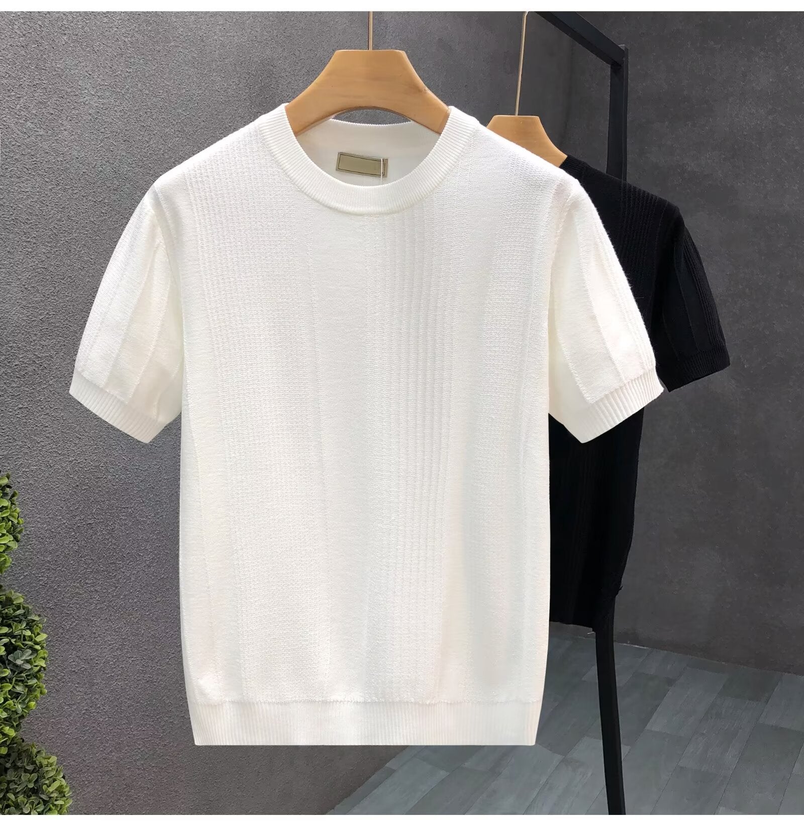 Pure White Jacquard Short Sleeve Sweater Men&#039;s Spring And Autumn Thin Bottoming Shirt Men&#039;s Fashion Brand Trendy Half Sleeve Sweater